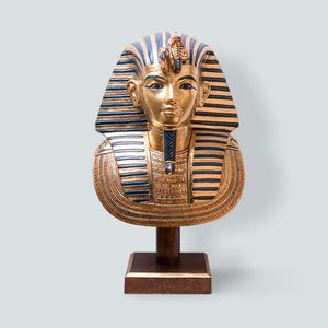 Hovedbilde Tut-Kuh Amon byste